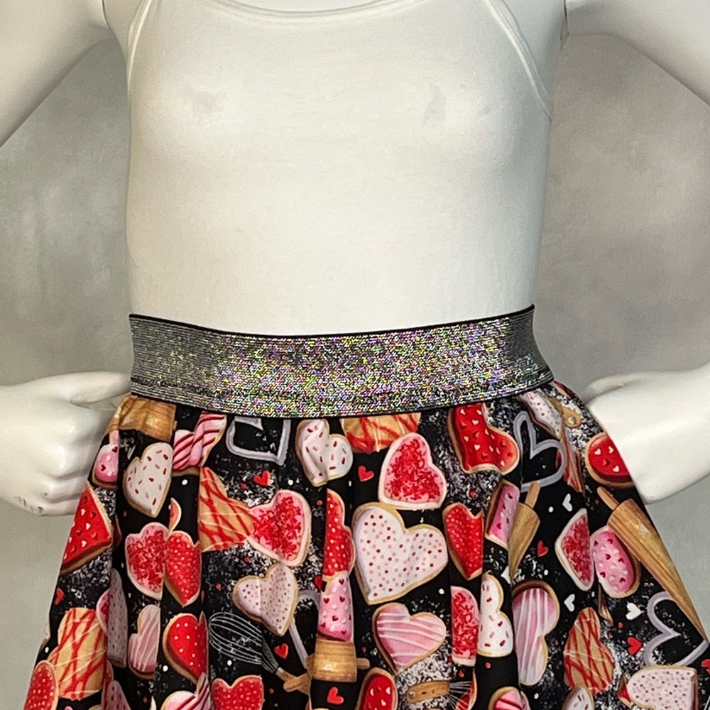 Kids exposed elastic skirt